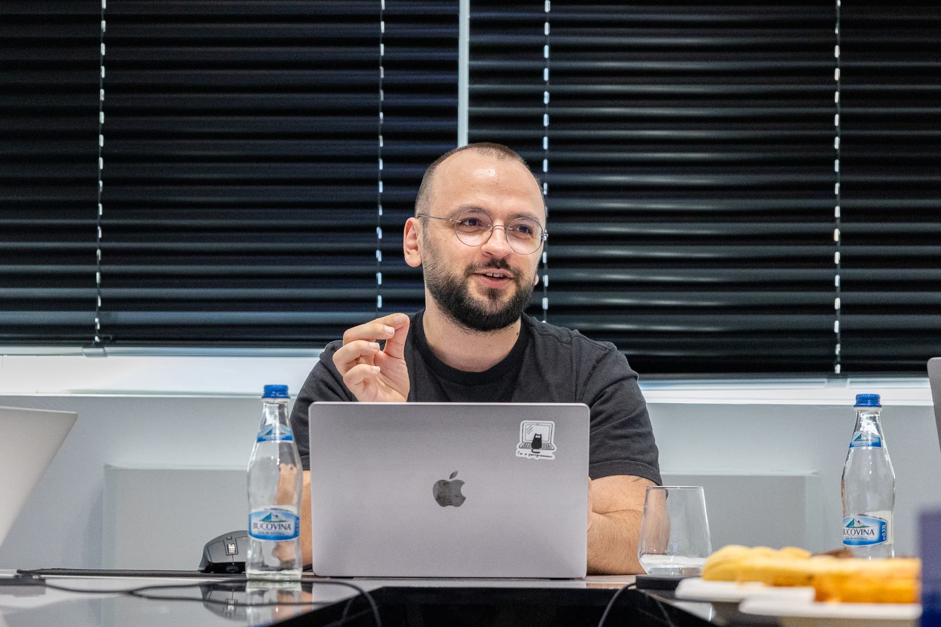 Victor Jeman - Open Doors